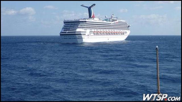 cruise-ship-adrift