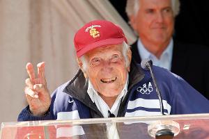 louiszamperini-ts300